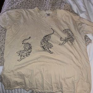 Urban outfitters oversized graphic tee